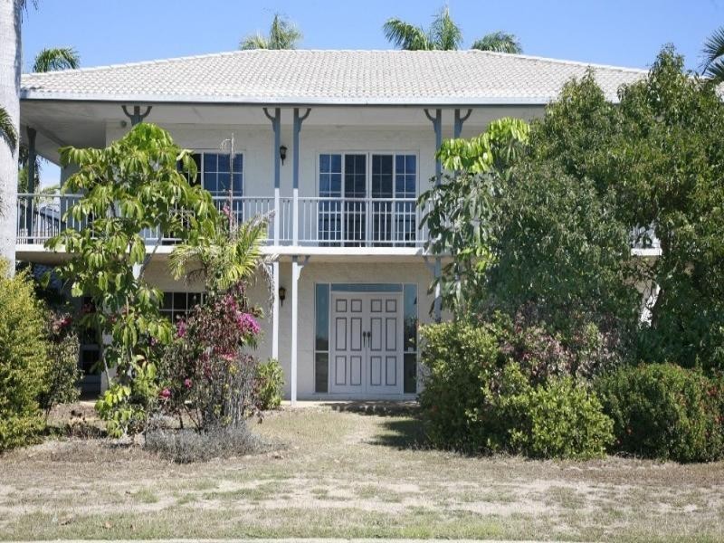 46 The Esplanade, Pallarenda QLD 4810