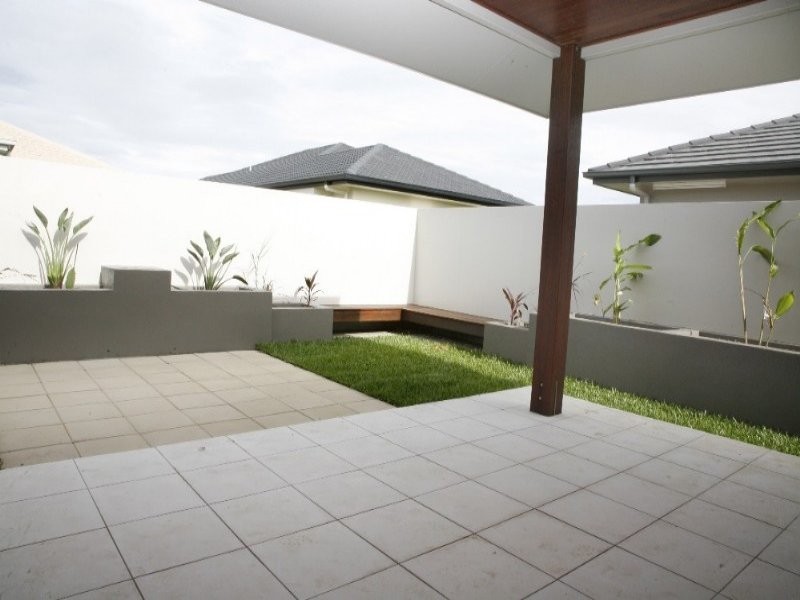 61 Lakeland Boulevard, Idalia QLD 4811