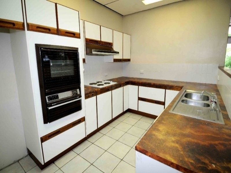 53 The Esplanade, Pallarenda QLD 4810