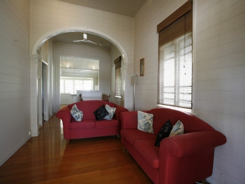 128 Boundary Street, Railway Estate QLD 4810