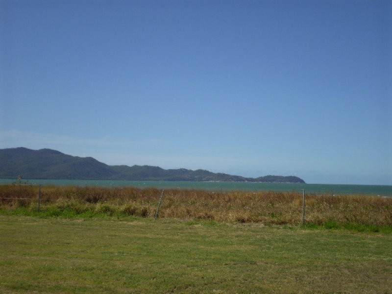 75 The Esplanade, Pallarenda QLD 4810