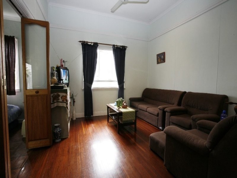 30 Beatrice Street, Aitkenvale QLD 4814