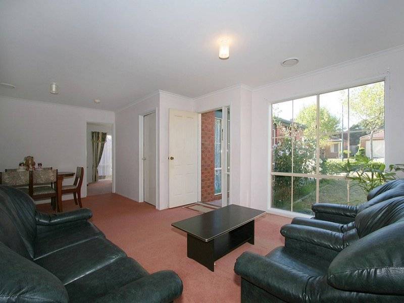 4 Banjo Paterson Avenue, Oakleigh East VIC 3166