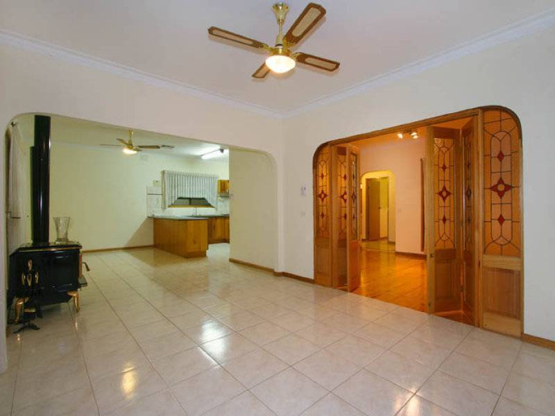 7 Grandview Grove, Oakleigh VIC 3166