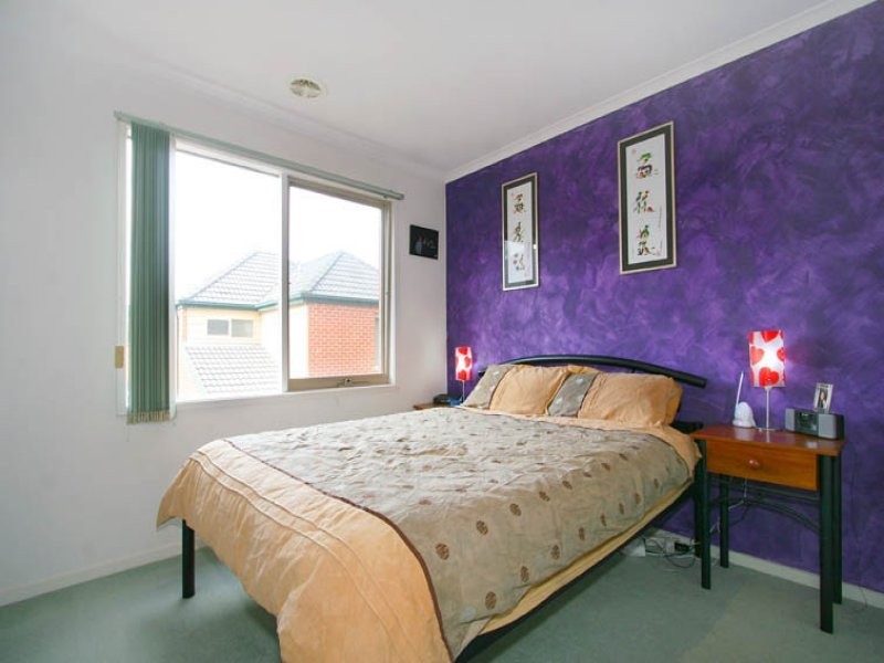 5 Crown Close, Oakleigh East VIC 3166