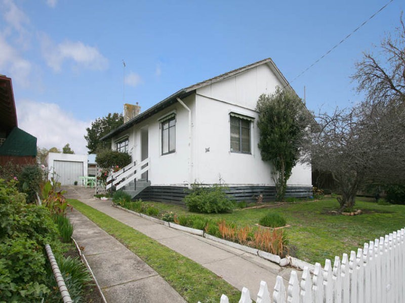 137 Power Avenue, Chadstone VIC 3148
