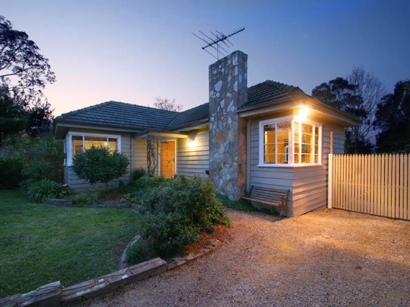 39 Grandview Road, Chadstone VIC 3148