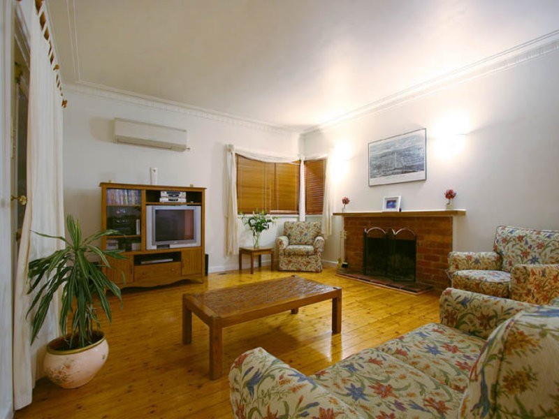 39 Grandview Road, Chadstone VIC 3148