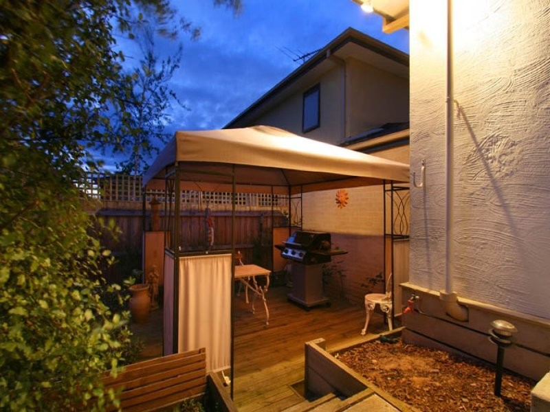 11 Margot Street, Chadstone VIC 3148
