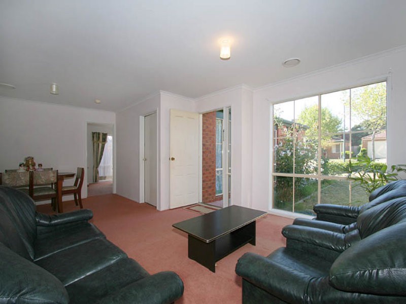 4 Banjo Paterson Avenue, Oakleigh East VIC 3166