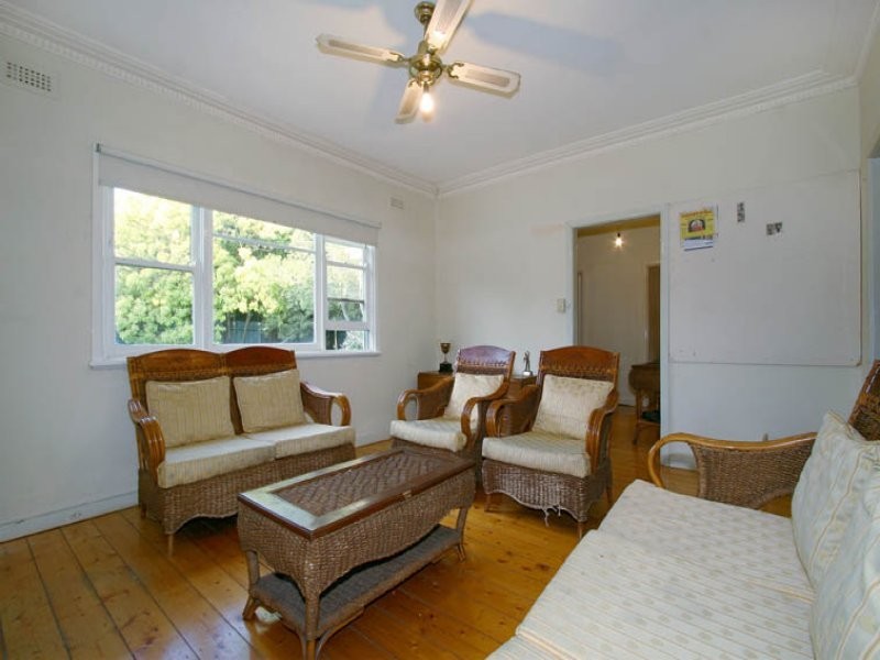 1464 Centre Road, Clayton VIC 3168