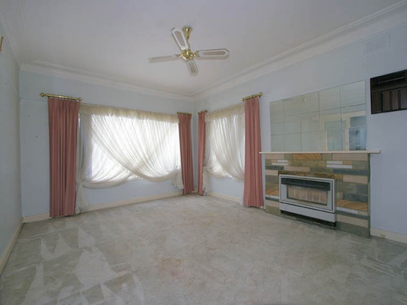 28 Wordsworth Avenue, Clayton South VIC 3169