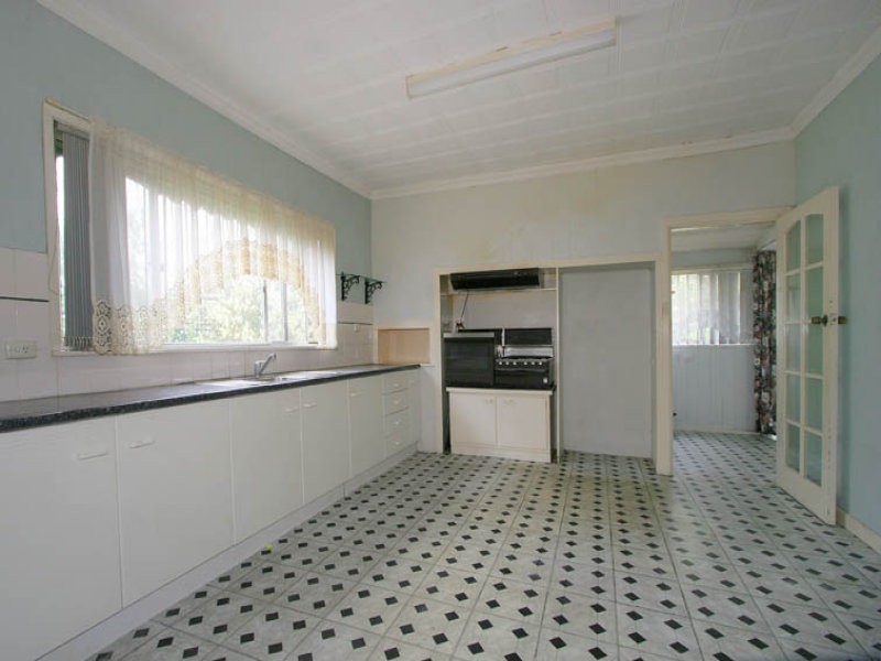 28 Wordsworth Avenue, Clayton South VIC 3169