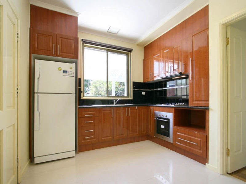 39 Manton Road, Clayton VIC 3168