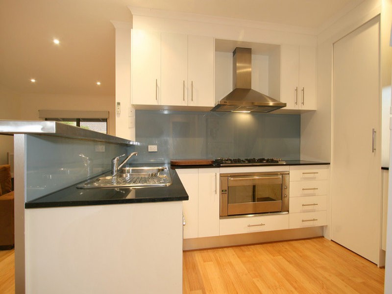 40 Long Place, Hughesdale VIC 3166