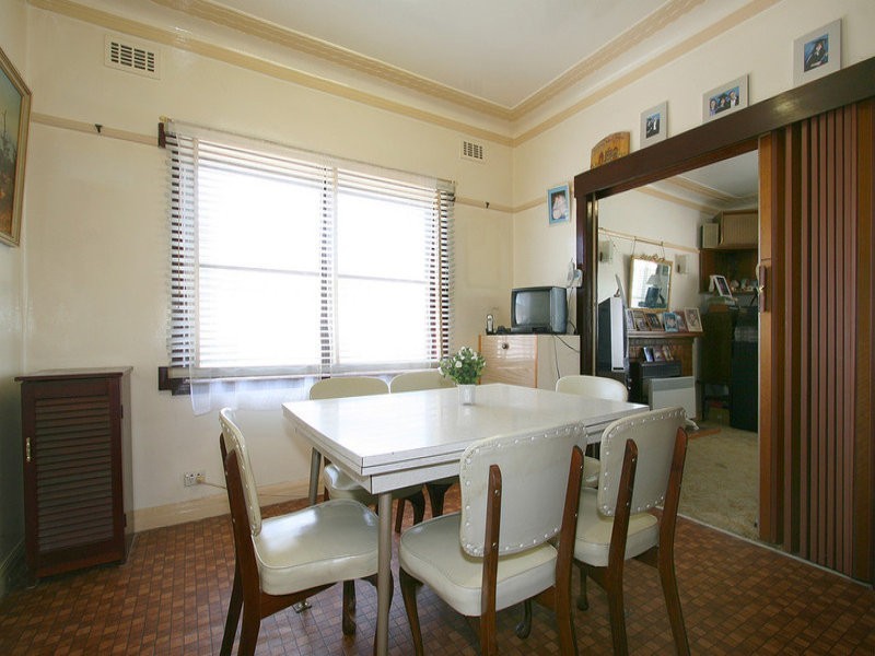 3 Kalymna Grove, Chadstone VIC 3148