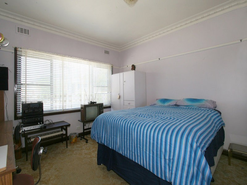 3 Kalymna Grove, Chadstone VIC 3148