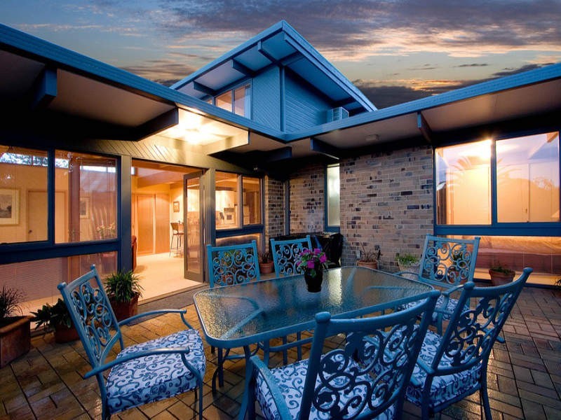 51 Glen Tower Drive, Glen Waverley VIC 3150