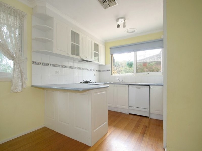 9 Earlwood Street, Dingley Village VIC 3172