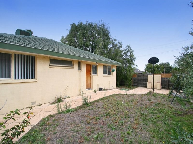 9 Earlwood Street, Dingley Village VIC 3172