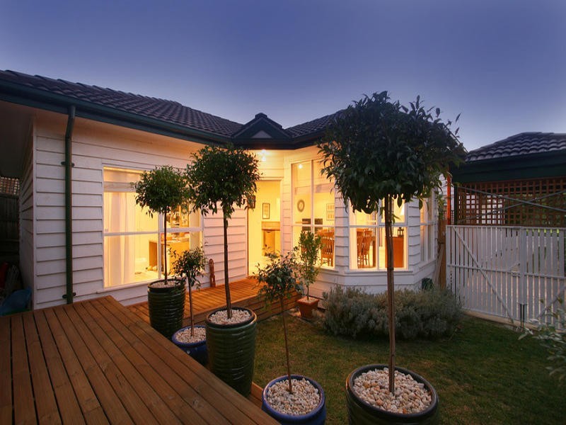 34B Winbirra Parade, Ashwood VIC 3147