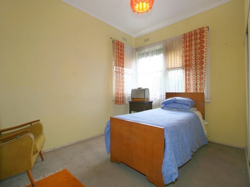 29 Simmonds Street, Hughesdale VIC 3166