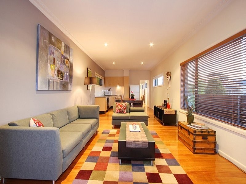 72A Carlisle Crescent, Hughesdale VIC 3166