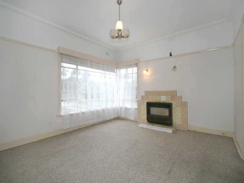 1592 Dandenong Road, Oakleigh VIC 3166