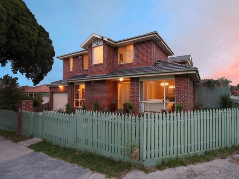 13 Panorama Street, Clayton VIC 3168