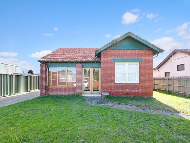 11 Trevethic Road, Springvale VIC 3171