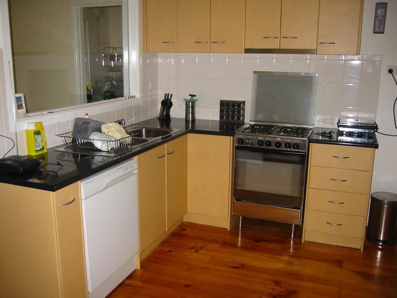 13 Parer Street, Oakleigh VIC 3166