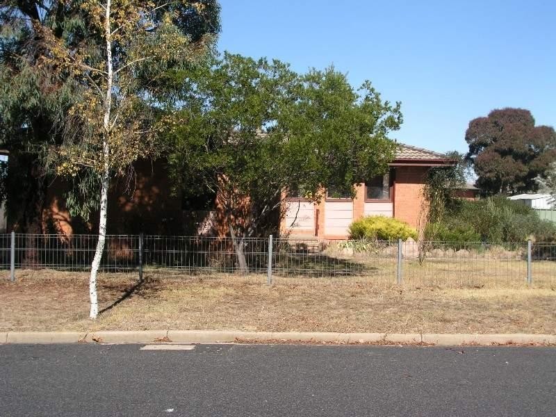 12 Mirral Way, Orange NSW 2800