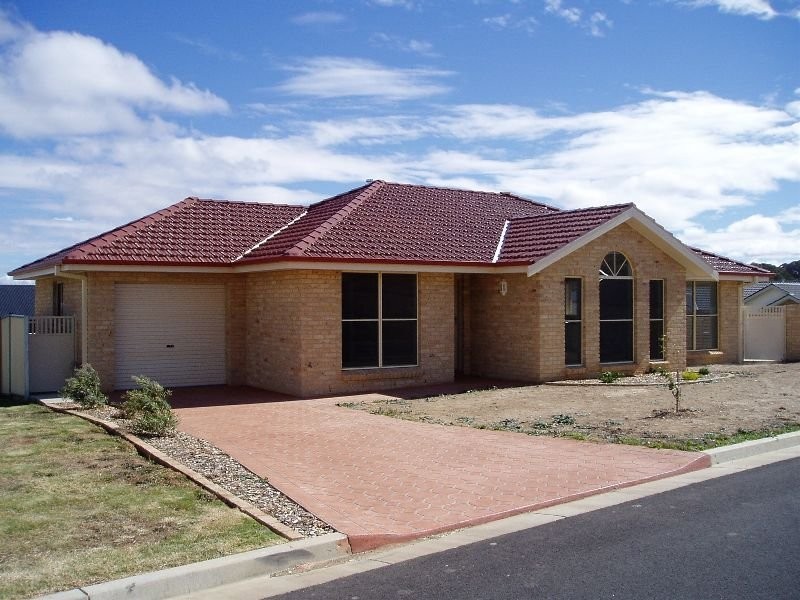 29 Holman Way, Orange NSW 2800