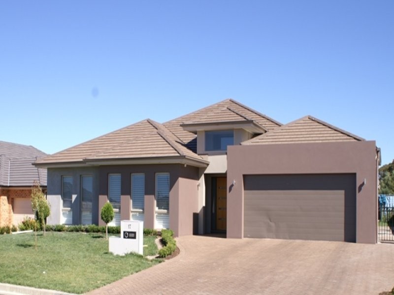 17 Kaleno Way, Orange NSW 2800