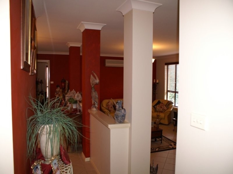 7 Jarrah Place, Orange NSW 2800