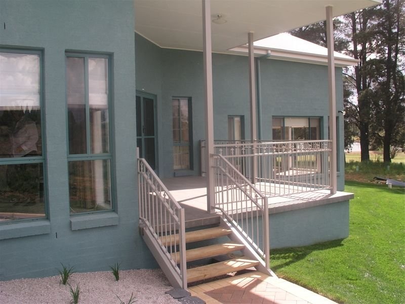 9 Juniper Place, Orange NSW 2800