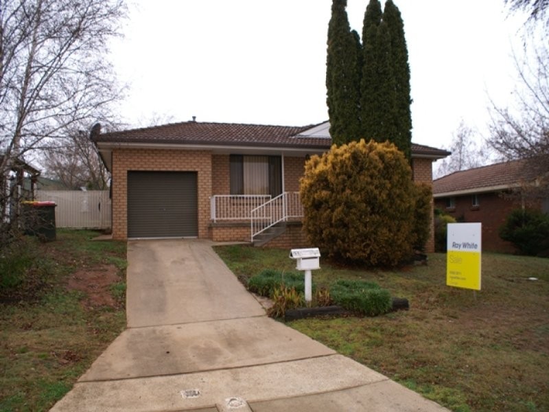 24 Rawle Avenue, Orange NSW 2800