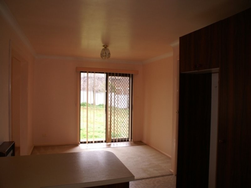 24 Rawle Avenue, Orange NSW 2800