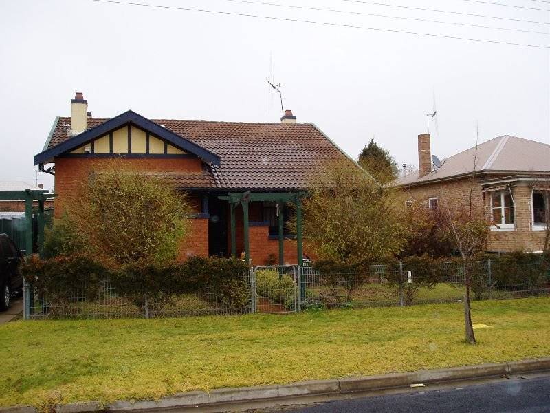 18 Garden Street, Orange NSW 2800