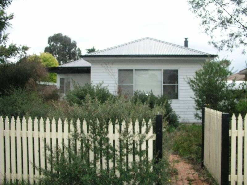 197 Dalton Street, Orange NSW 2800