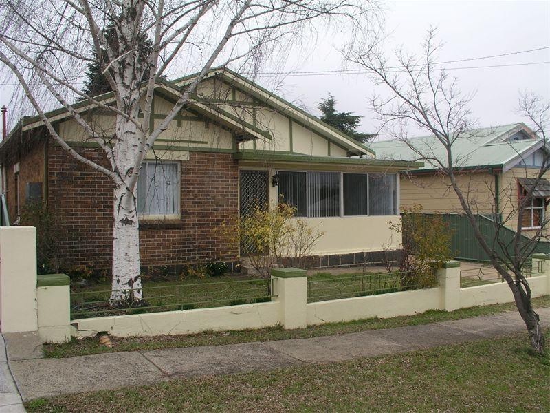 20 Thomas Street, Orange NSW 2800