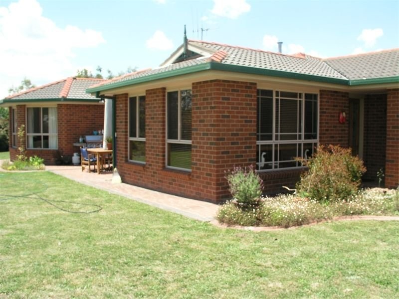3 Hereford Place, Orange NSW 2800
