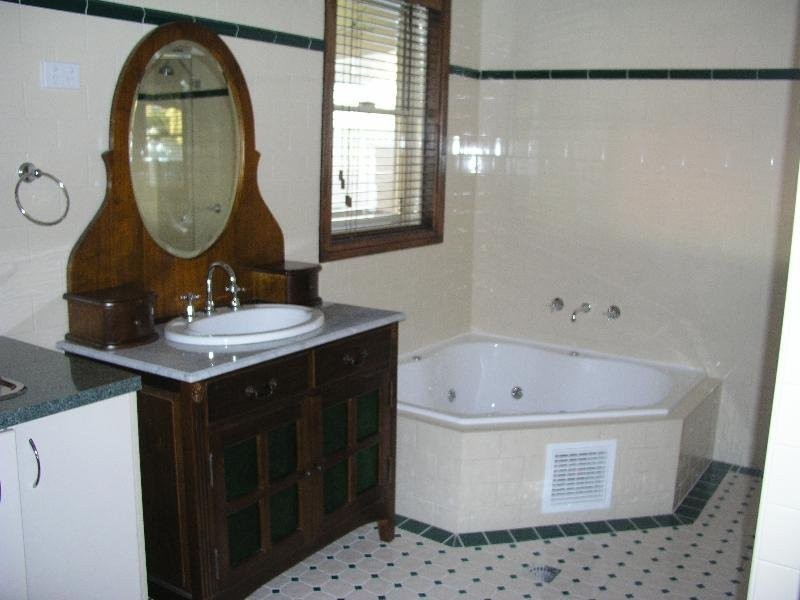 166 McLachlan Street, Orange NSW 2800