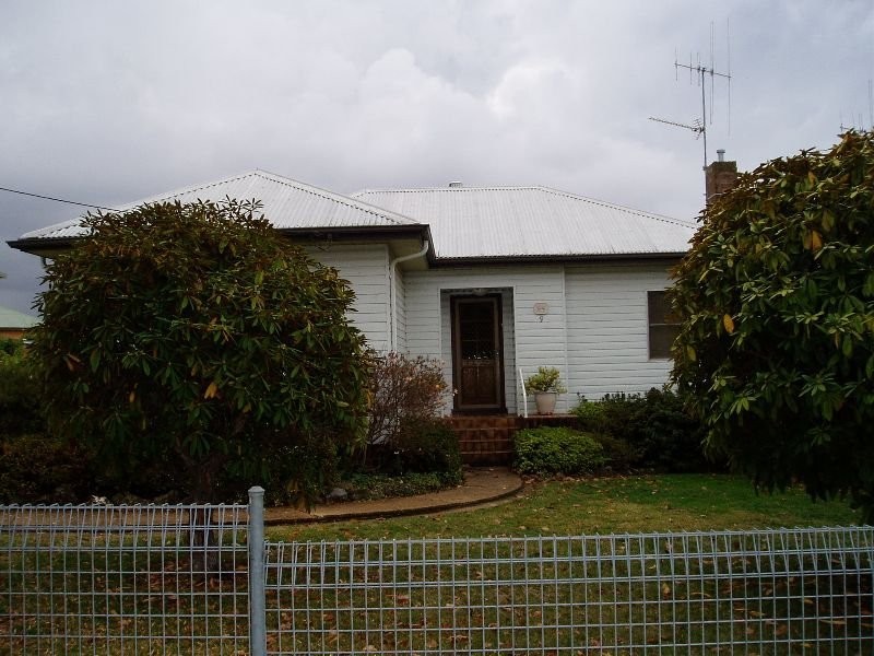 9 Bardia Avenue, Orange NSW 2800