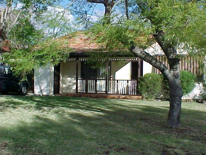 3 Blanc Ave, East Hills NSW 2213