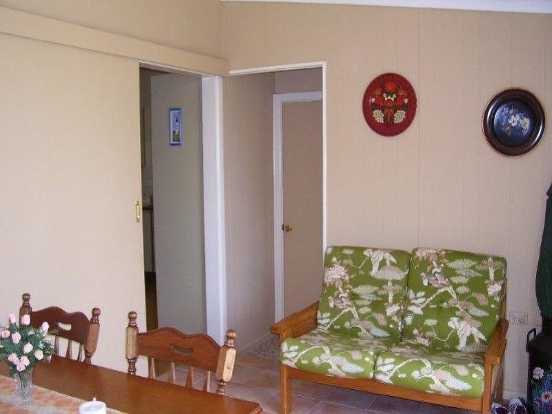 7 Tichborne Street, Parkes NSW 2870