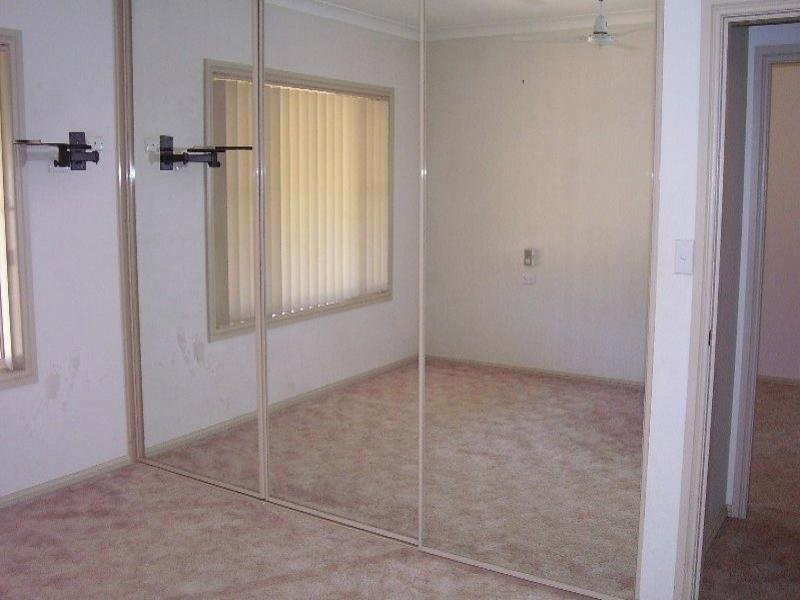 14 Paterson Street, Parkes NSW 2870