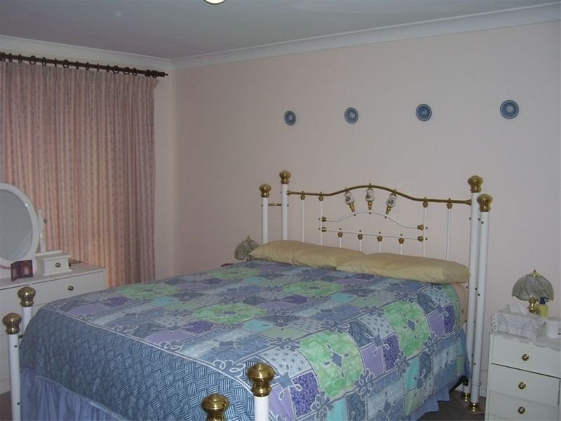 5 Friendship Place, Parkes NSW 2870