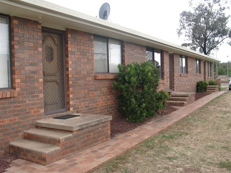 1 Oxley Street, Parkes NSW 2870