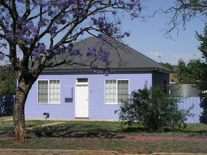 62 High Street, Parkes NSW 2870